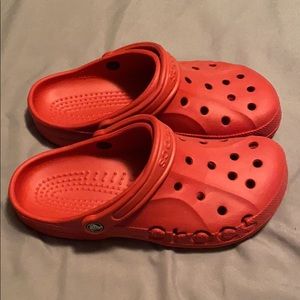 mens red crocs